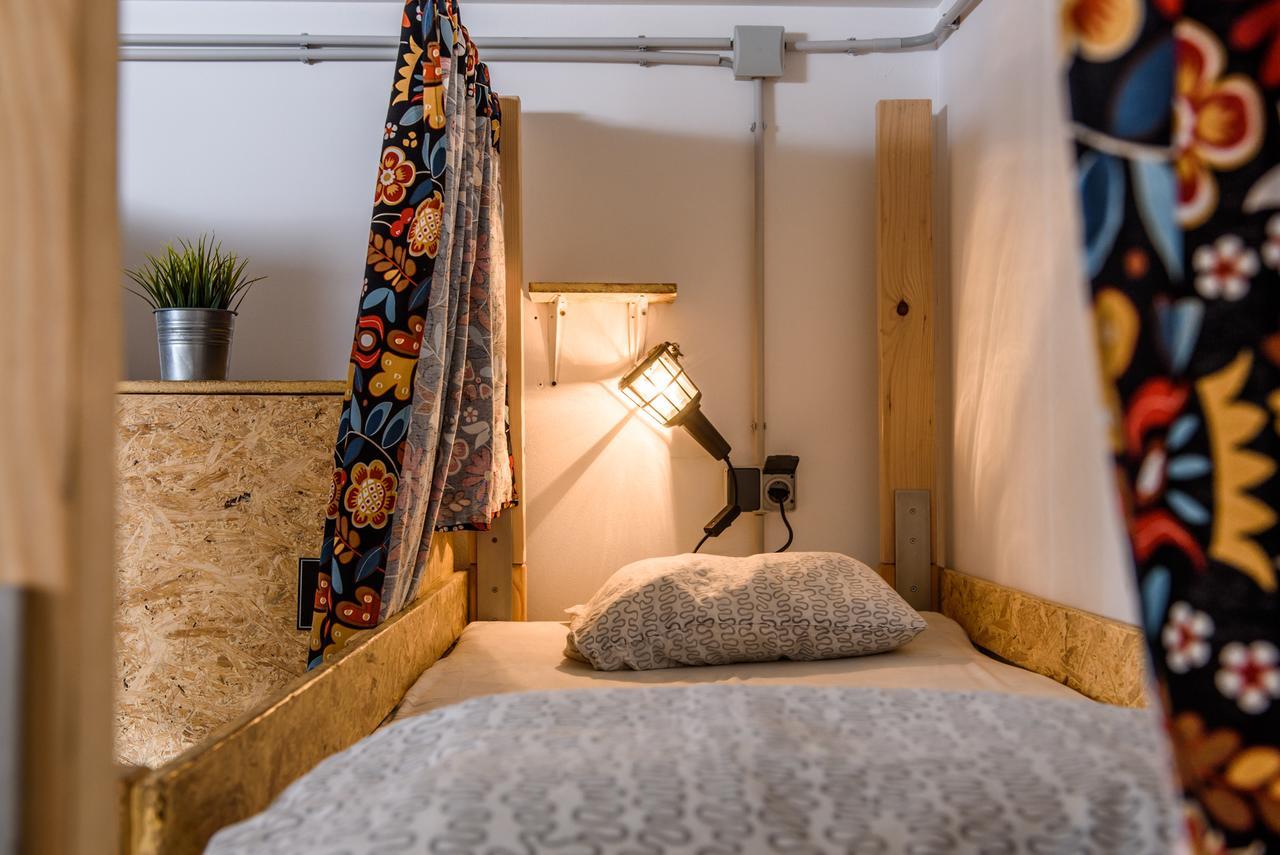 Stay Swanky Hostel Ζάγκρεμπ Εξωτερικό φωτογραφία